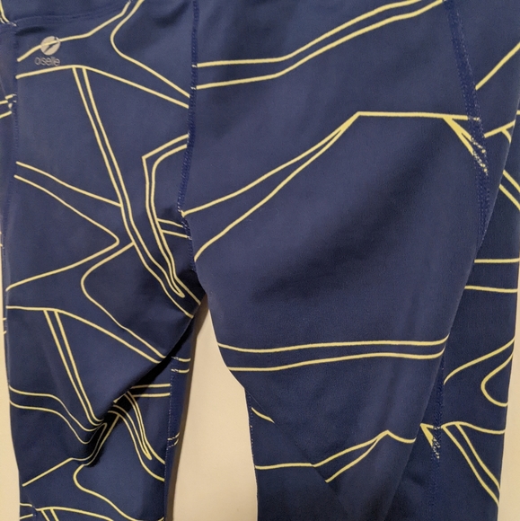 Oiselle blue yellow geometric leggings size 6 - Picture 9 of 11